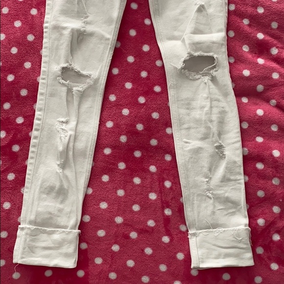 White Low Rise Jeans - Picture 2 of 6